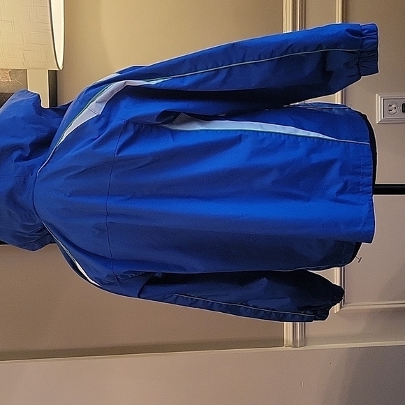 London Fog Windbreaker - Picture 5 of 7